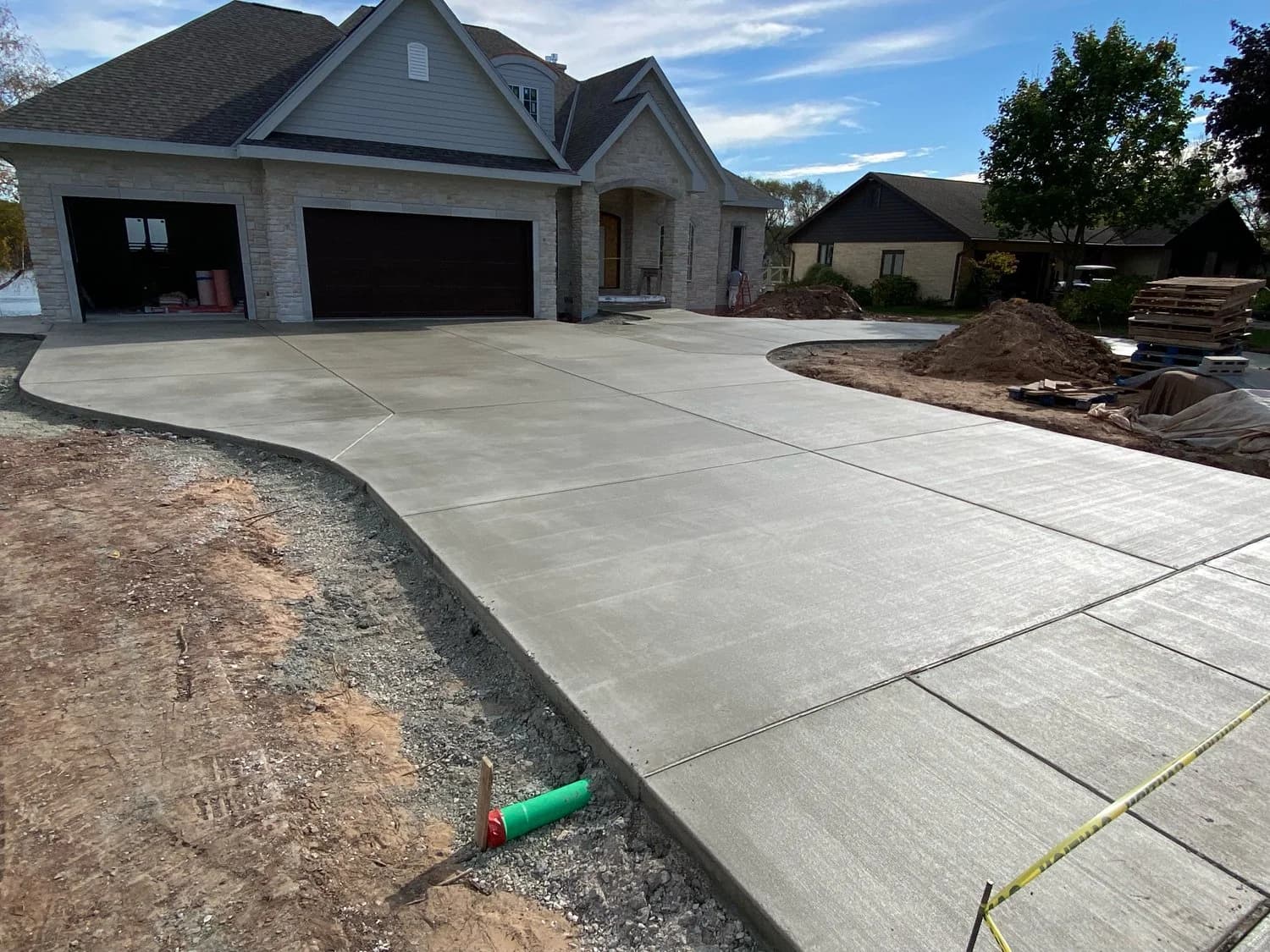 Concrete Driveways - Commercial Concrete Contractors Euless TX